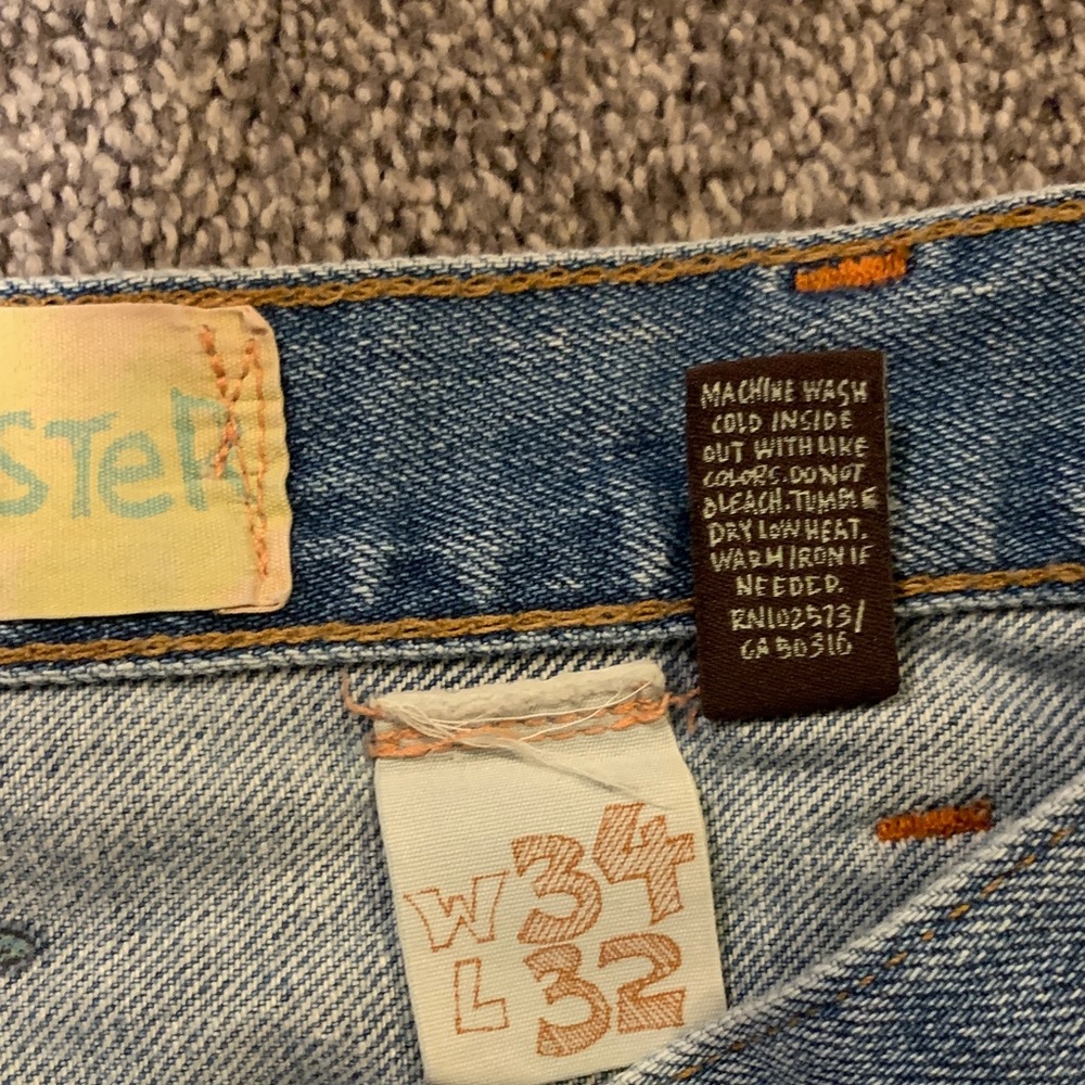 Hollister Men's Light Blue Relaxed Jeans - Picture 3 of 6